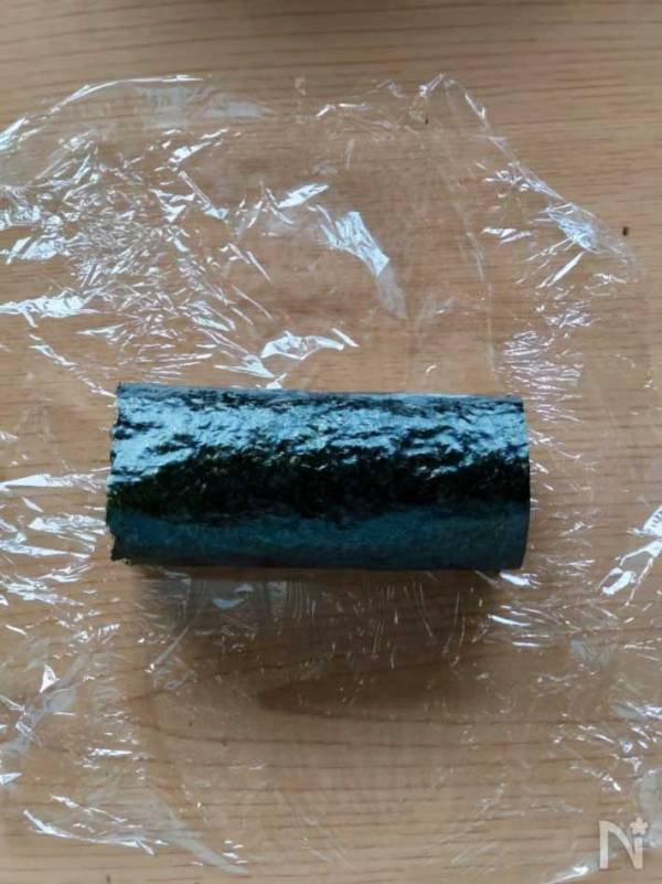 おにぎり全体を海苔で包んだら？「斬新」「孫が家に来たら作ります」