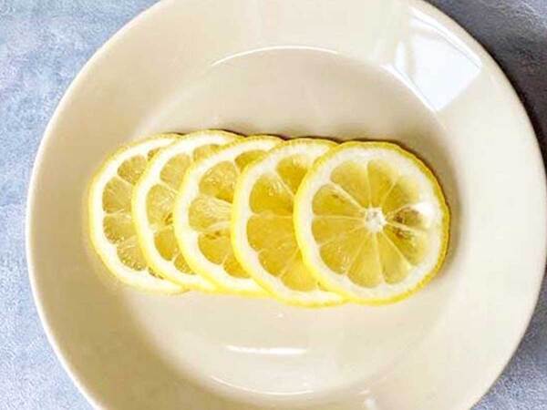 レモンとコーヒーで…？　留学中に出会った『簡単おやつ』に「やっぱりクセになる！」