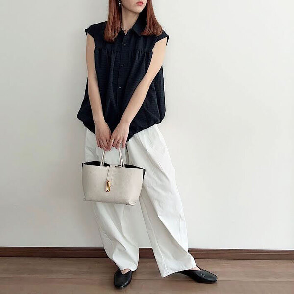 「体型カバーがすごい」「色違いで欲しい」　絶賛の声が集まった、GUの『ゆったりパンツ』がこちら