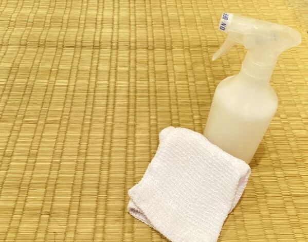 畳にじわっと広がるカビ　正しい掃除法に「知らなかった」「今日やる」