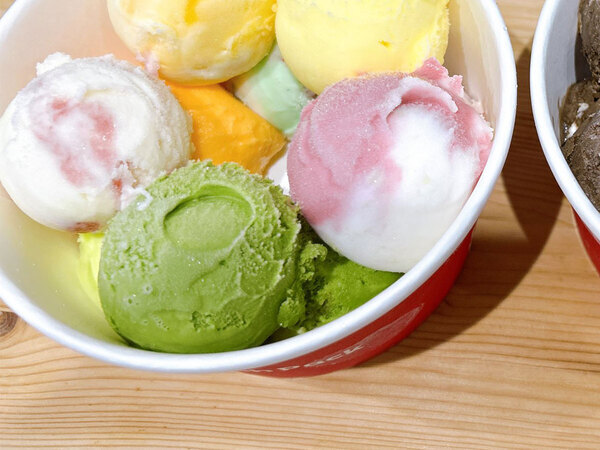 夫と一緒にサーティワンを買った結果…　まさかの『違い』に「めっちゃ分かる」「これぞ真の食べ方」