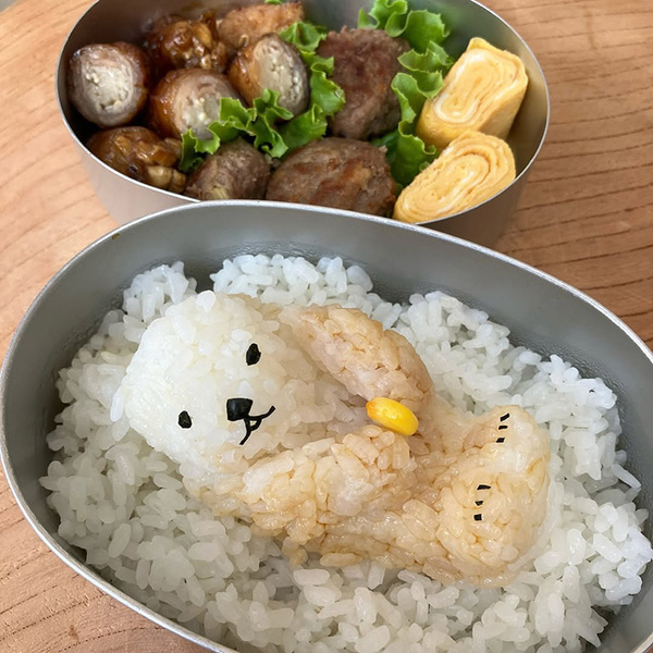 玉子焼きが入ったお弁当　その隣には？「思わず見入ってしまった」