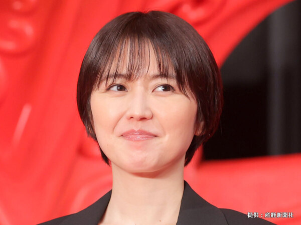 長澤まさみ、バースデーショットを公開　３８歳には見えない姿がこちら！