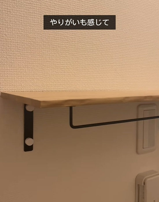 １００均グッズで玄関棚が完成　簡単すぎる作り方に「すぐ試したい」「天才かも」
