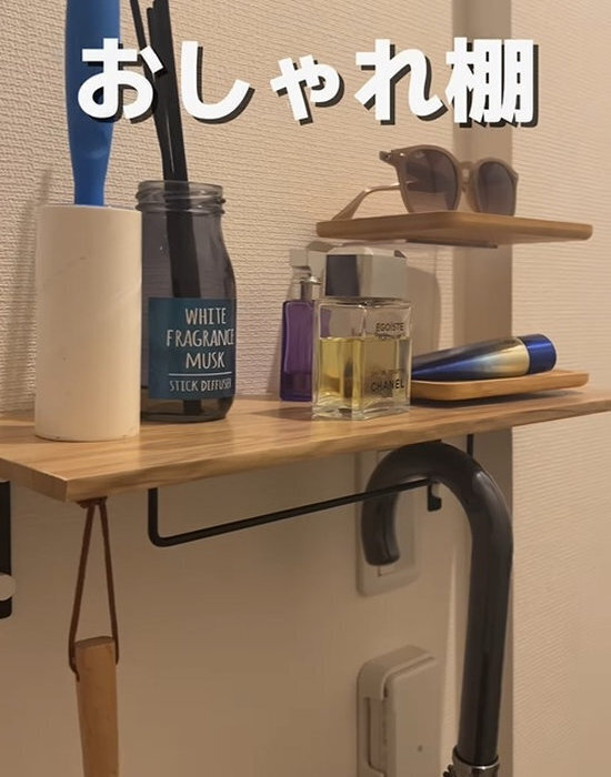 １００均グッズで玄関棚が完成　簡単すぎる作り方に「すぐ試したい」「天才かも」