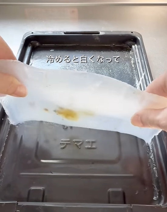 「片栗粉をグリルに入れてみて」　試した結果に「こんな使い方があるなんて」