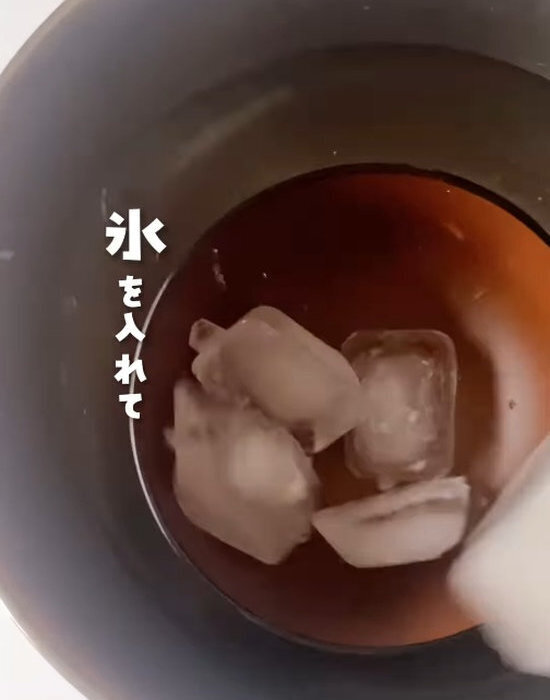 お椀に氷をのせるだけ　その後の変化に「驚いた」「試してみる」