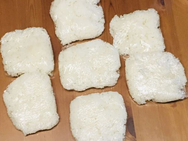 冷凍ご飯は３００グラムまで！　温め方のひと工夫に「知らなかった」「やってみる」