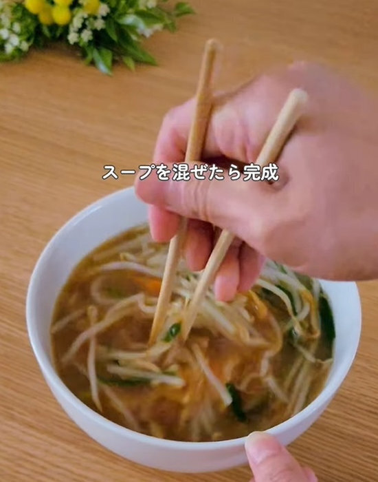 まだ鍋でゆでてる？　電子レンジで作るラーメンに「味変わらない」「もうコレでいい」