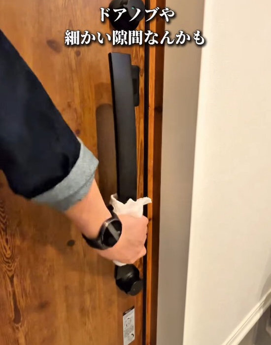 玄関を掃除するなら絶対買うべし！　２つの１００均アイテムに「優秀」