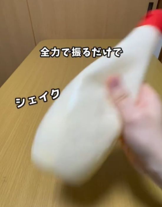 マヨネーズが出ない時、ハサミで切る？それとも…　目からウロコの方法に「早速真似する！」