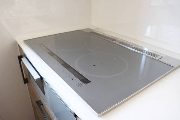 出会ってしまう前に『侵入』を防ぐ！　ダイソーの『ゴキブリ対策』がお手軽