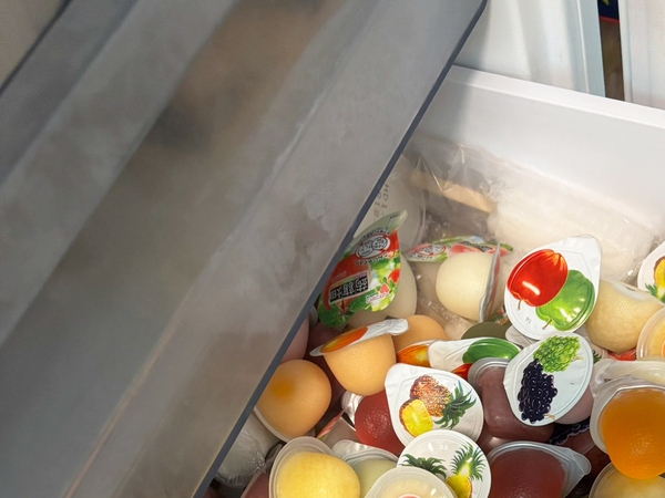 中年男性が公開した『冷凍庫の中』　行動に「その手があったか」「うわ最高じゃん」