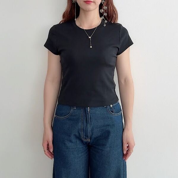 「色違いで３枚買った」「もうこれしか着れない」　ユニクロの『１５００円Tシャツ』が話題に