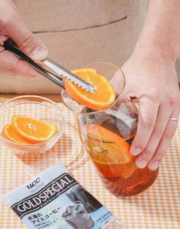 オレンジを輪切りにして？　企業が紹介する『アレンジ』が、夏に試したくなる！