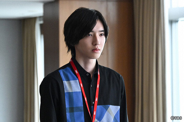 阿部寛が見せる、世代を繋ぐ父と息子のプライド　『キャスター』第９話