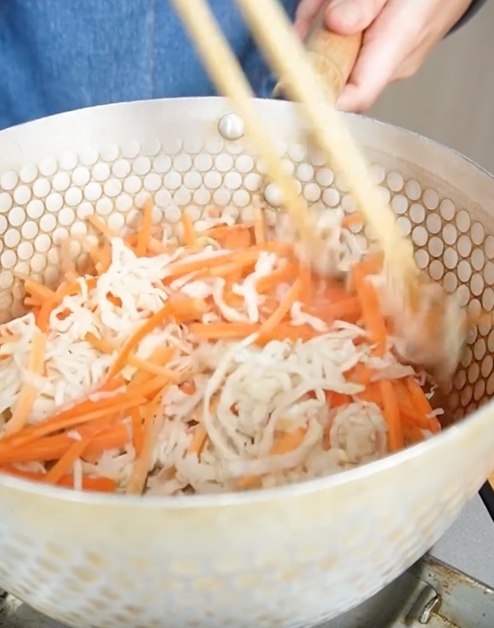 切り干し大根の煮物、なぜベチャつく？　下処理の工夫に「これは知らなかった」