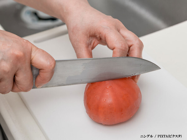 トマトに大葉と白だしを混ぜて…？　ギャル曽根が作ったレシピに称賛の声