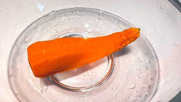 ニンジンをフォークで潰して？　完成した料理に「今晩のおかずが決まった！」