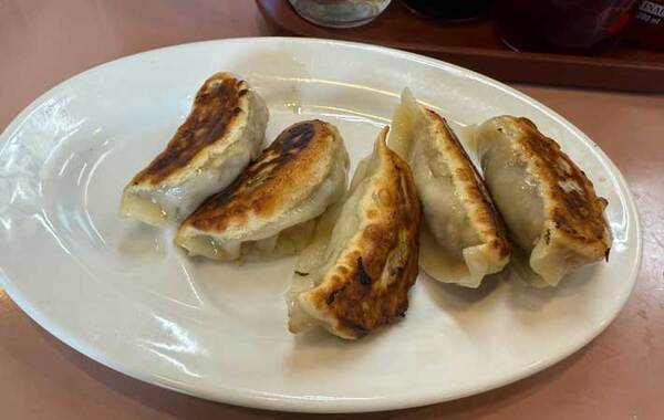 店員「焼きすぎたので、よければ」　客が店内を見渡すと？「枠ですな～」「うるっときた」