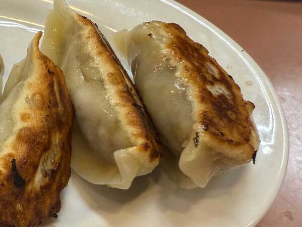 店員「焼きすぎたので、よければ」　客が店内を見渡すと？「枠ですな～」「うるっときた」