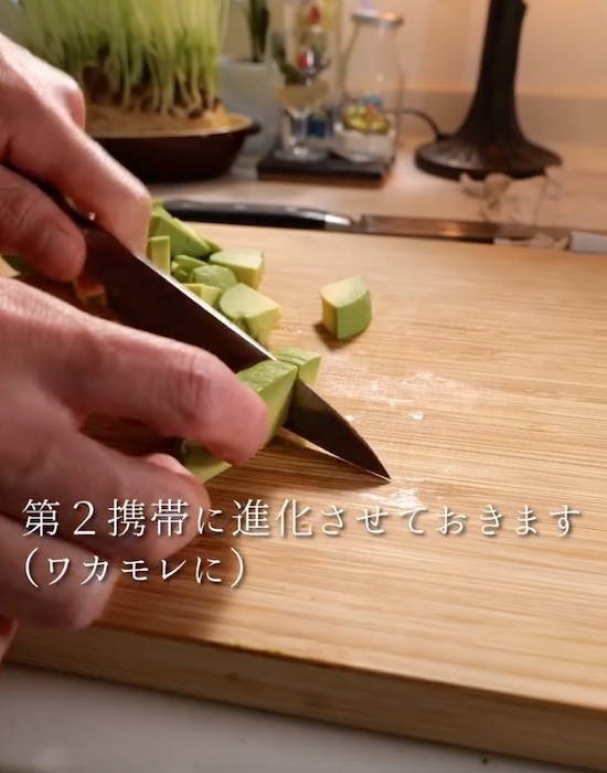 厚揚げをカリカリに焼いて…　まさかの組み合わせに「合いすぎ！」「クセになる」