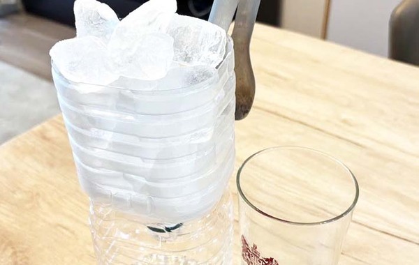 飲み終わったペットボトル、捨てるの待って！　夏に便利な活用法とは？