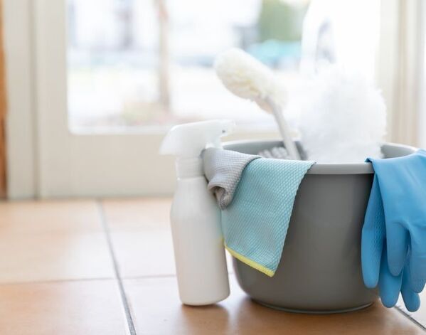 通気性の悪さが原因だった！　クッションフロアの盲点に「知らなかった」「うちも確認する」