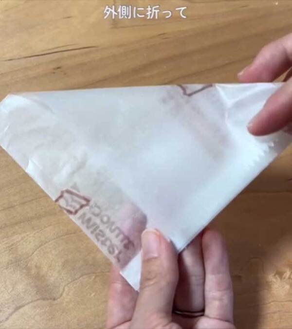 こんな食べ方もあったんだ！　ミスドの『エンゼルクリーム』を３時間冷凍すると？