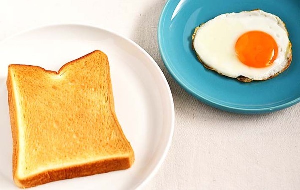 朝食にトーストと目玉焼き、あと一品足すといいのは…？　管理栄養士のアドバイスに目からウロコ
