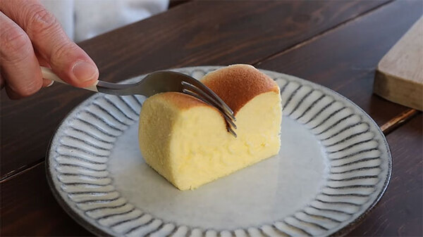「何回もリピってる」「常備したい」　ふわっふわすぎるカステラがおいしすぎる