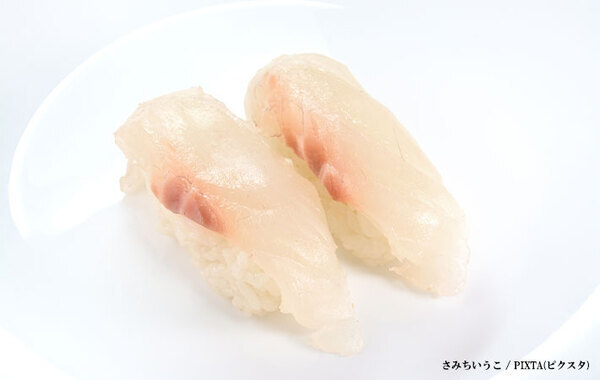 「笑った」「確かにそう見えてきた」　写真家が撮った『スズメ』を見てみると…？