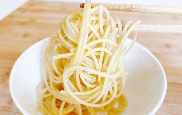 パスタのゆで汁に牛乳を加えると…？　試した結果に「知らなかった」