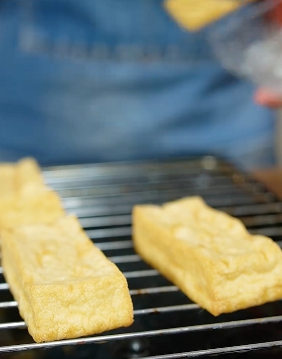 漬けて３０分で染みる！　厚揚げが主役の南蛮漬けに「これは革命」「ずっと使える」