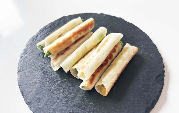 食べた子供が「もっと作って！」　余った餃子の皮で包んだのは…