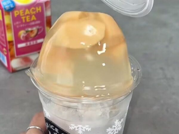 ロックアイスグラスを使うと、仕上がりが一気に映える！　「本格感すごい」「すぐ試す」