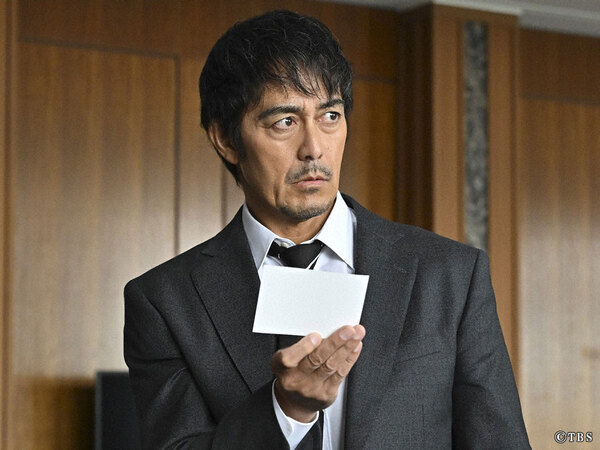 最終回で描いた静かな撤退、『報じる・報じない』の境界線　『キャスター』最終話