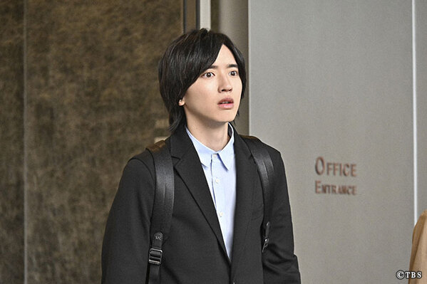 最終回で描いた静かな撤退、『報じる・報じない』の境界線　『キャスター』最終話