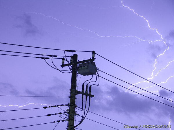 雷が鳴ったら、電源は抜く？抜かない？　パナソニックの回答にゾッとする