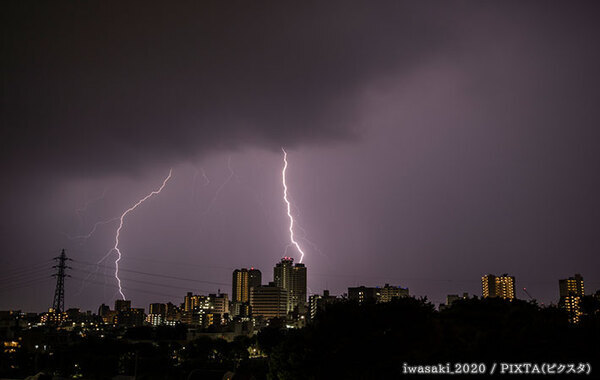 雷が鳴ったら、電源は抜く？抜かない？　パナソニックの回答にゾッとする