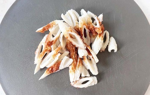 冷蔵庫にあったちくわと卵を見て…？　思いついたレシピが家族に大好評！