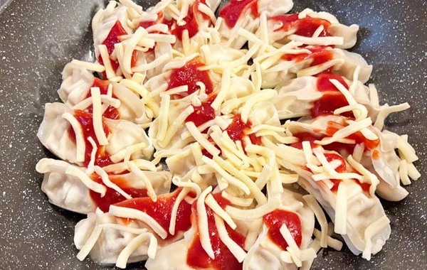 冷凍餃子の意外すぎる食べ方　焼いた後に…「子供の箸が止まらん！」