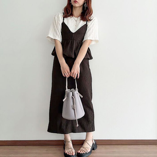 これが２０００円で買えるの？　しまむらの『高見えワンピ』が着回しバツグンで万能だった