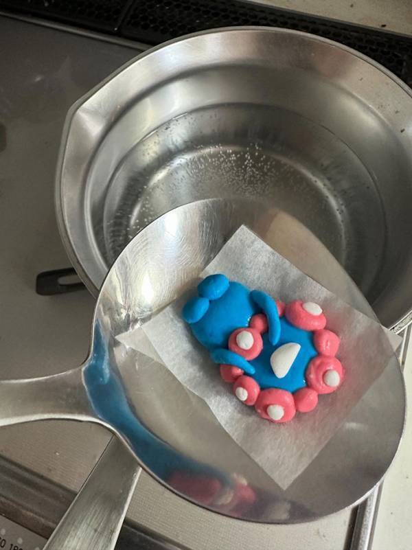 中１息子「キャラ弁作って」　リクエストに全力で応えた弁当がこちら