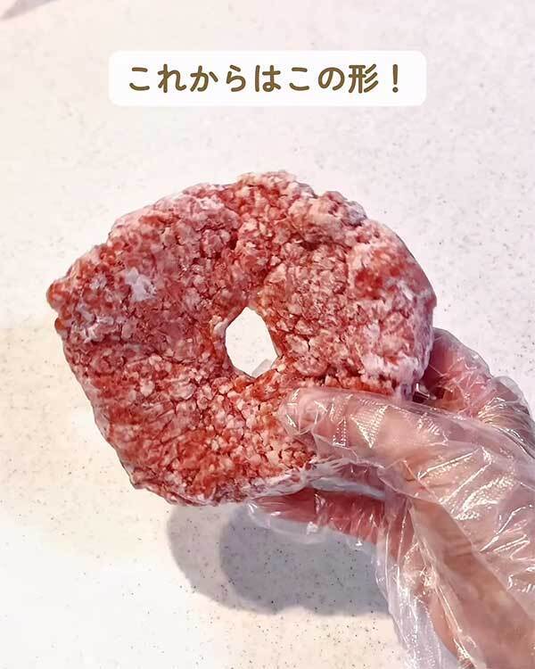 余ってしまったひき肉　ラップで包む前に…？「これは新常識」