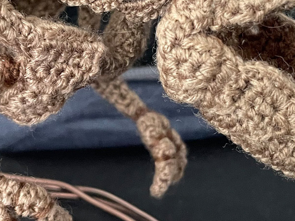 「これが編み物だとは…」　編み物で作った『作品』に「ひょぇー！かっこよ！」