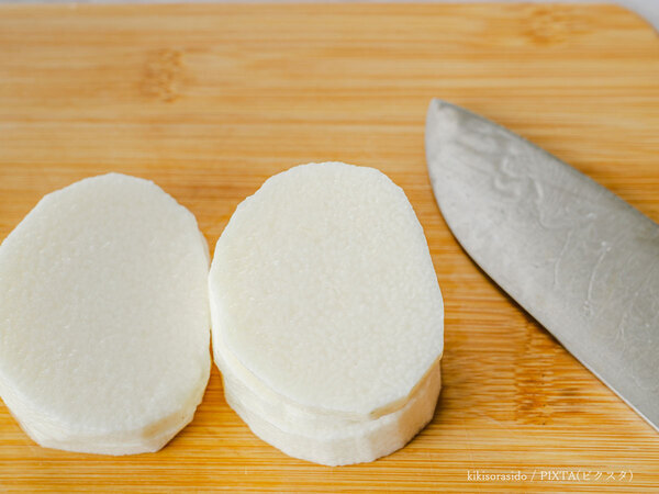 長芋を薄くカットして…？　ロバート馬場のレシピに「簡単で助かる」