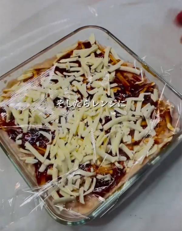 豆腐と肉を『ポリ袋』に入れて…　できたものに「とっても簡単」「今度やってみたい」