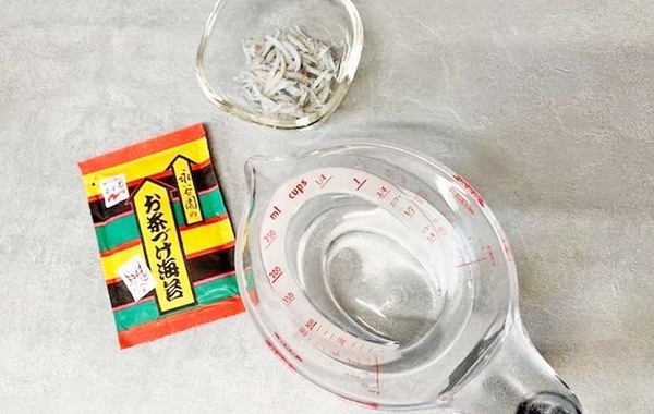 「ノドごし最高」「すぐ食べちゃった」　『お茶づけ海苔』にお湯は注がず…？