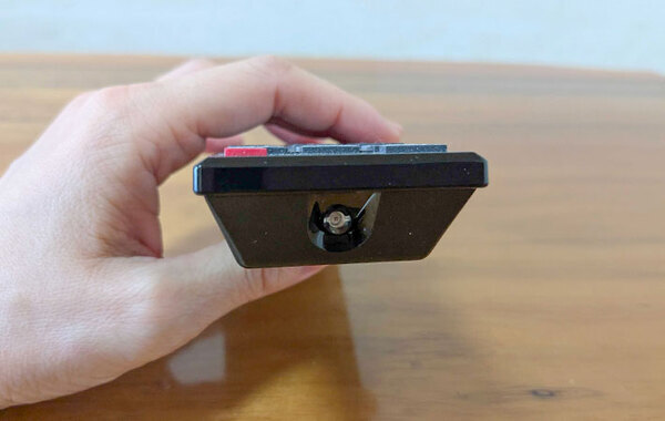 リモコンのボタンが反応しにくい…　家電量販店が教える『原因』がこちら